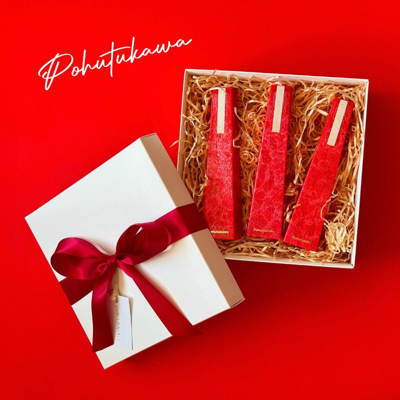 Red Christmas Candle in gift box